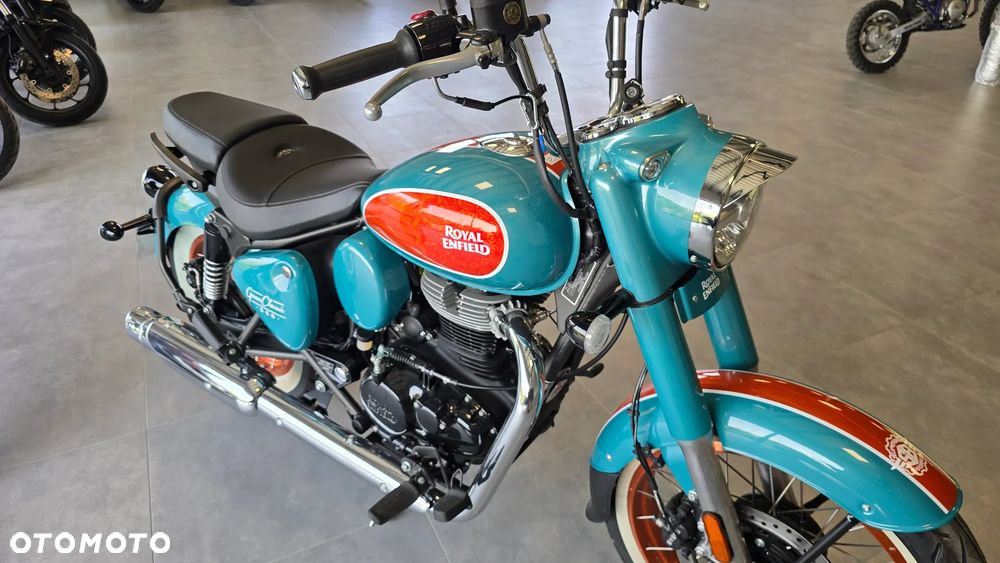 Royal Enfield Classic - 23