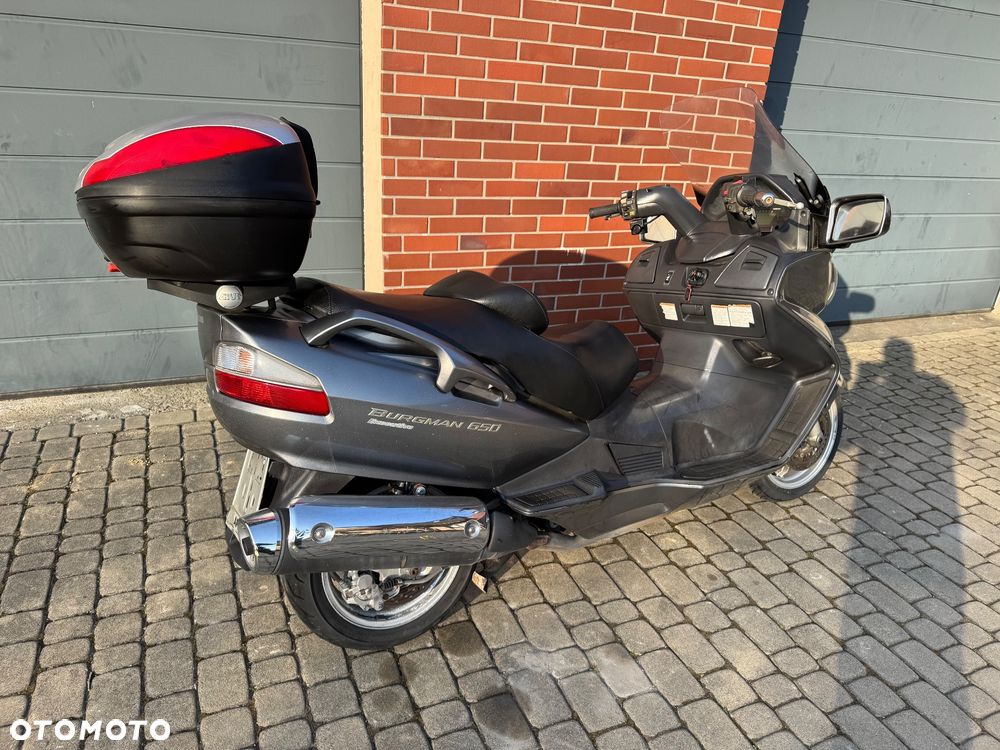 Suzuki Burgman - 5