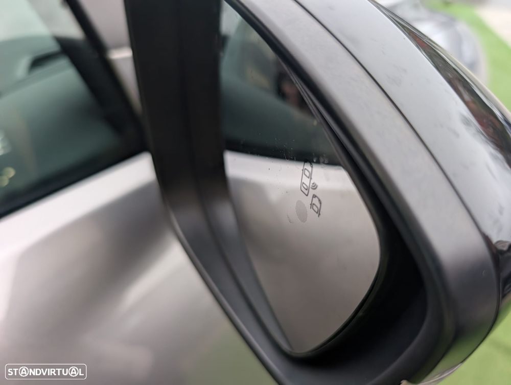 DS DS3 Crossback E-TENSE PERFORMANCE LINE + - 12