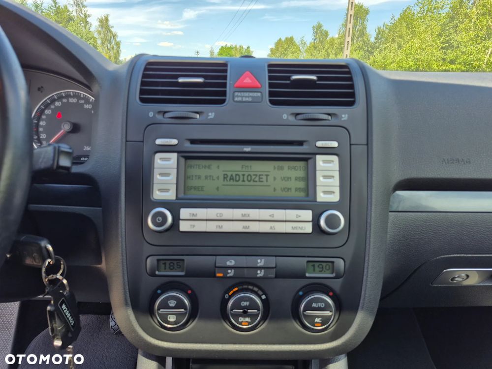 Volkswagen Golf 2.0 FSI Speed - 22