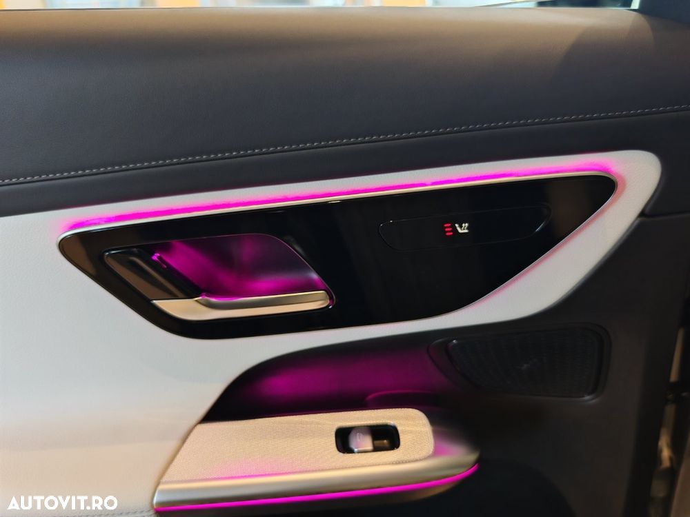 Mercedes-Benz GLC 300 e 4Matic 9G-TRONIC Edition AMG Line - 24