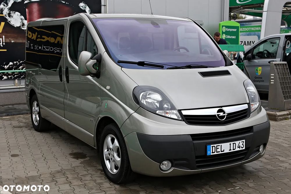 Opel Vivaro - 6