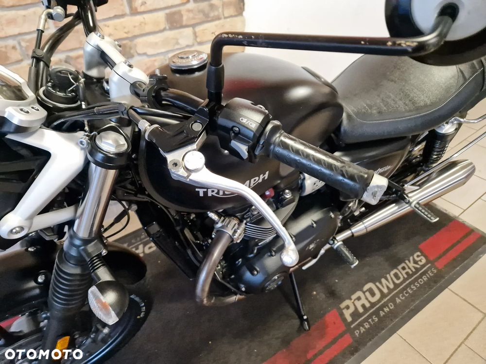 Triumph Street Twin - 20