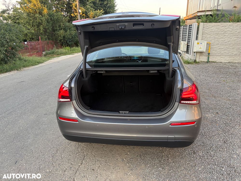 Mercedes-Benz A 180 d 8G-DCT - 15