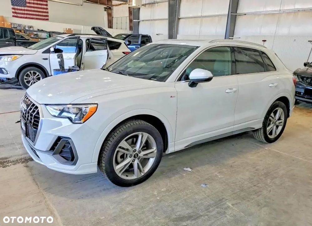 Audi Q3 2.0 TFSI Quattro Sport S tronic - 1