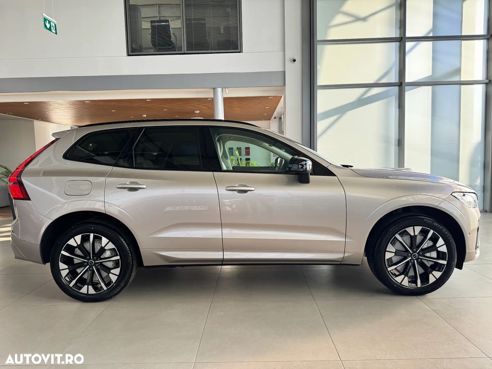 Volvo XC 60 Recharge T6 Twin Engine eAWD Inscription Expression - 4