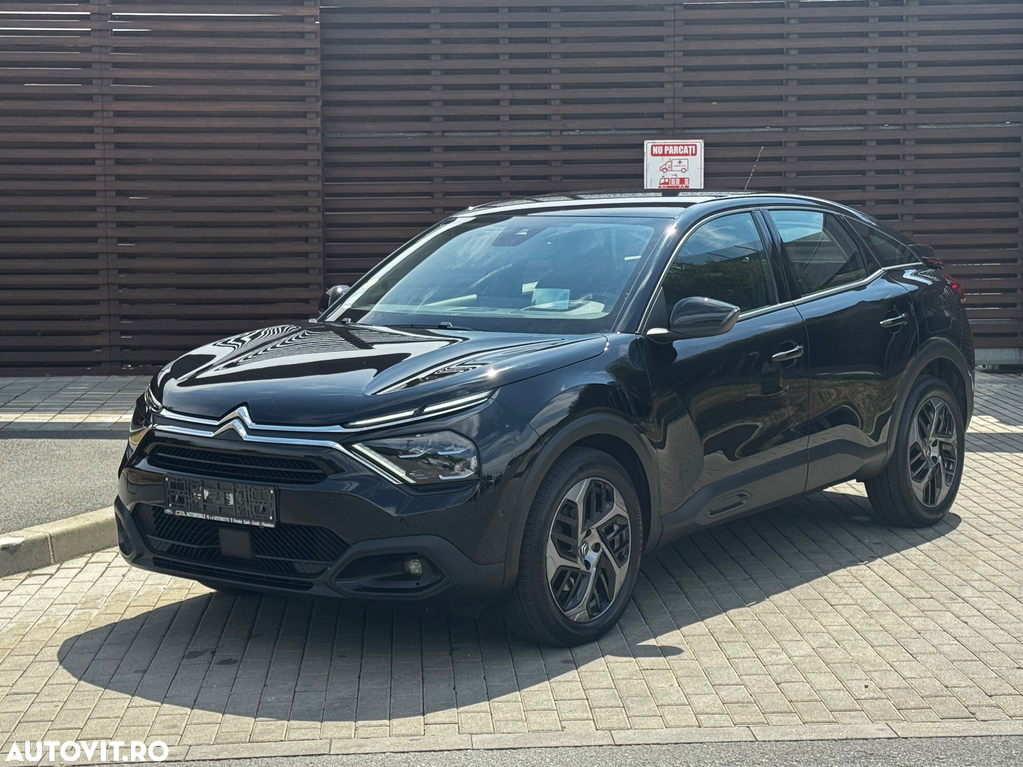 Citroën C4 BlueHDi 130 Stop&Start EAT8 SHINE - 7
