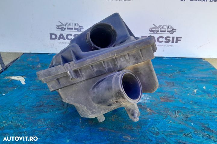 Carcasa filtru aer 55557127 - 1.9 CDTI 55557127 - 1.9 CDTI Opel Astra - 3