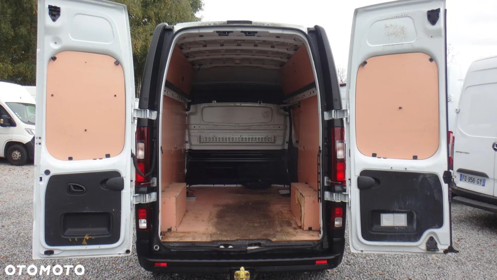 Renault Trafic - 7