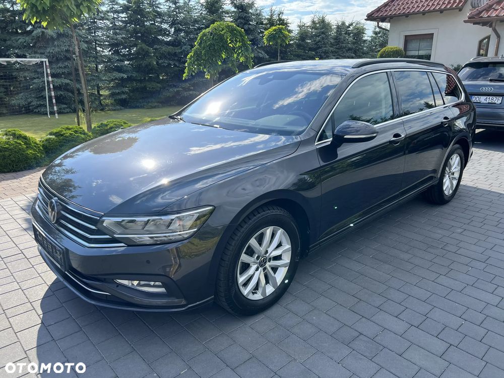 Volkswagen Passat 2.0 TDI EVO Business DSG - 1