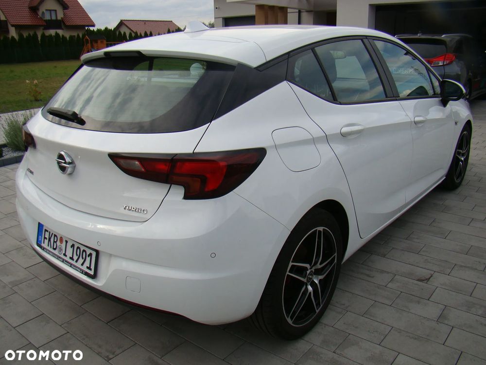 Opel Astra 1.4 Turbo Dynamic - 11