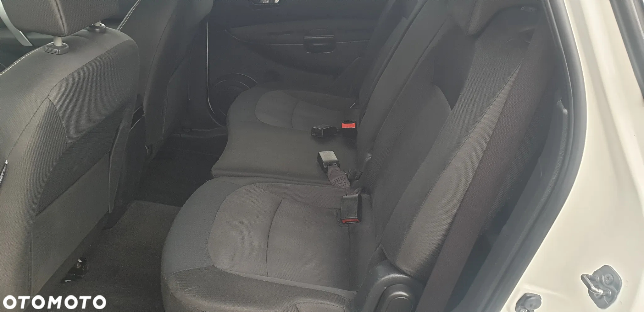 Nissan Qashqai+2 - 10