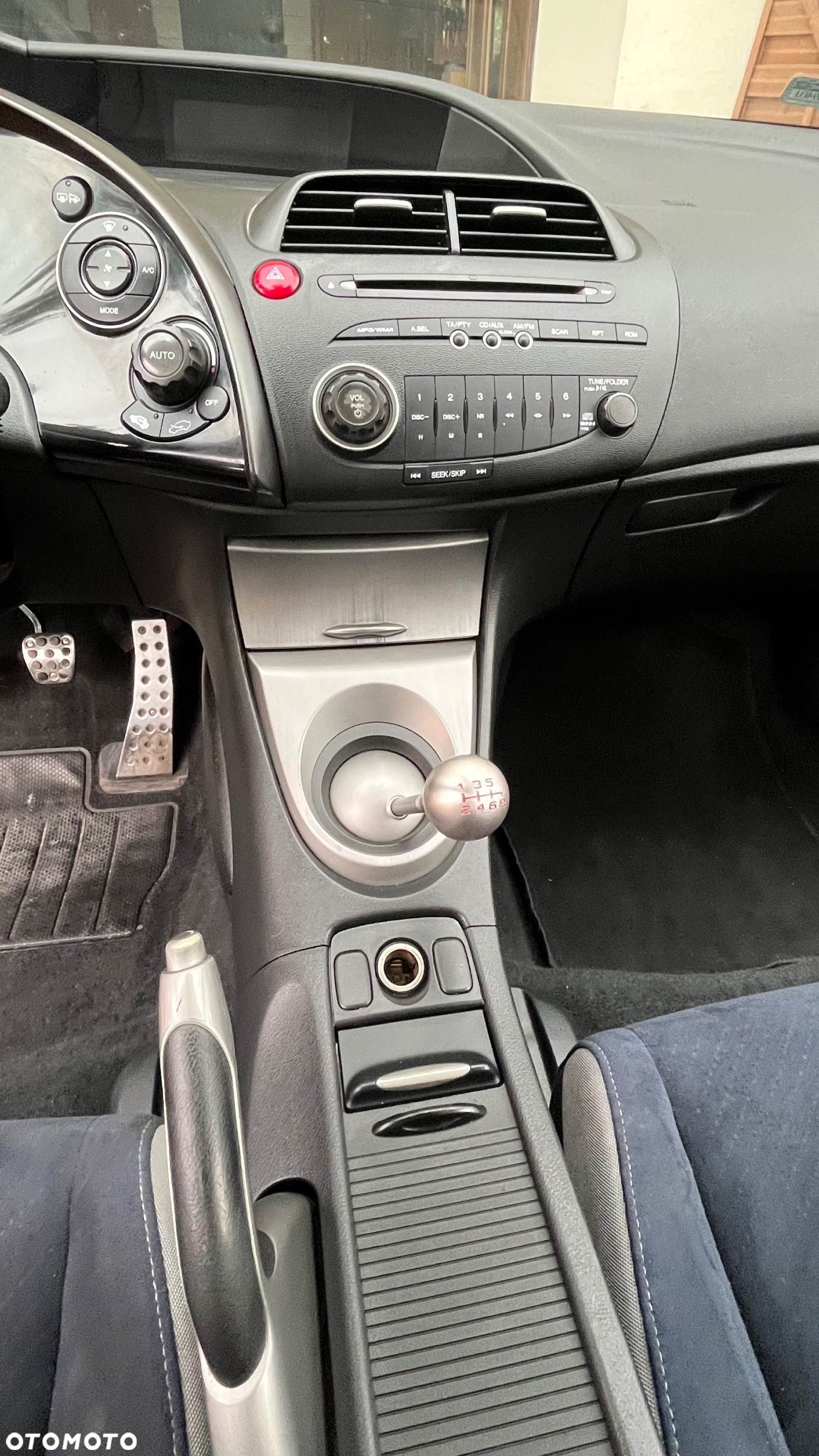 Honda Civic 1.8 Sport - 14