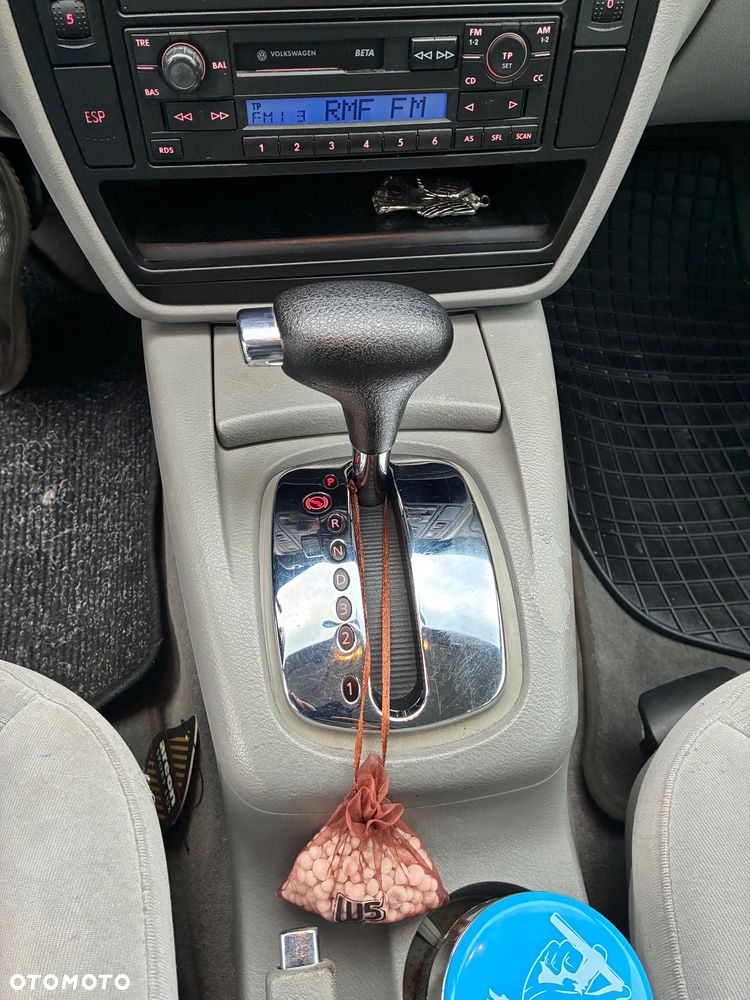 Volkswagen Passat 2.0 Comfortline - 9