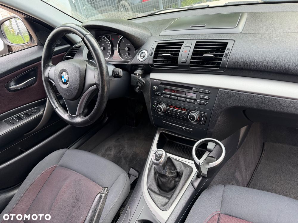 BMW Seria 1 - 18