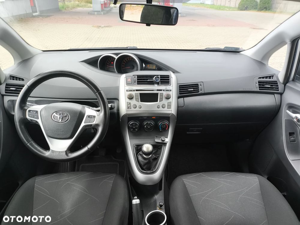 Toyota Verso 1.6 Sprint - 9