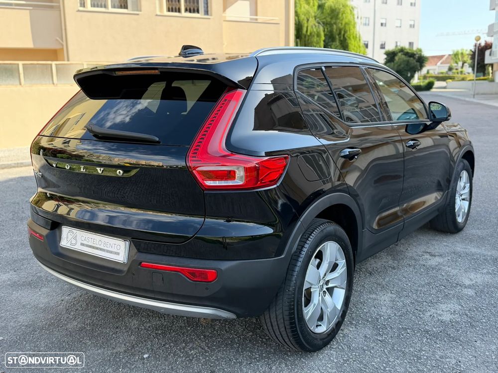 Volvo XC 40 T3 Momentum - 3