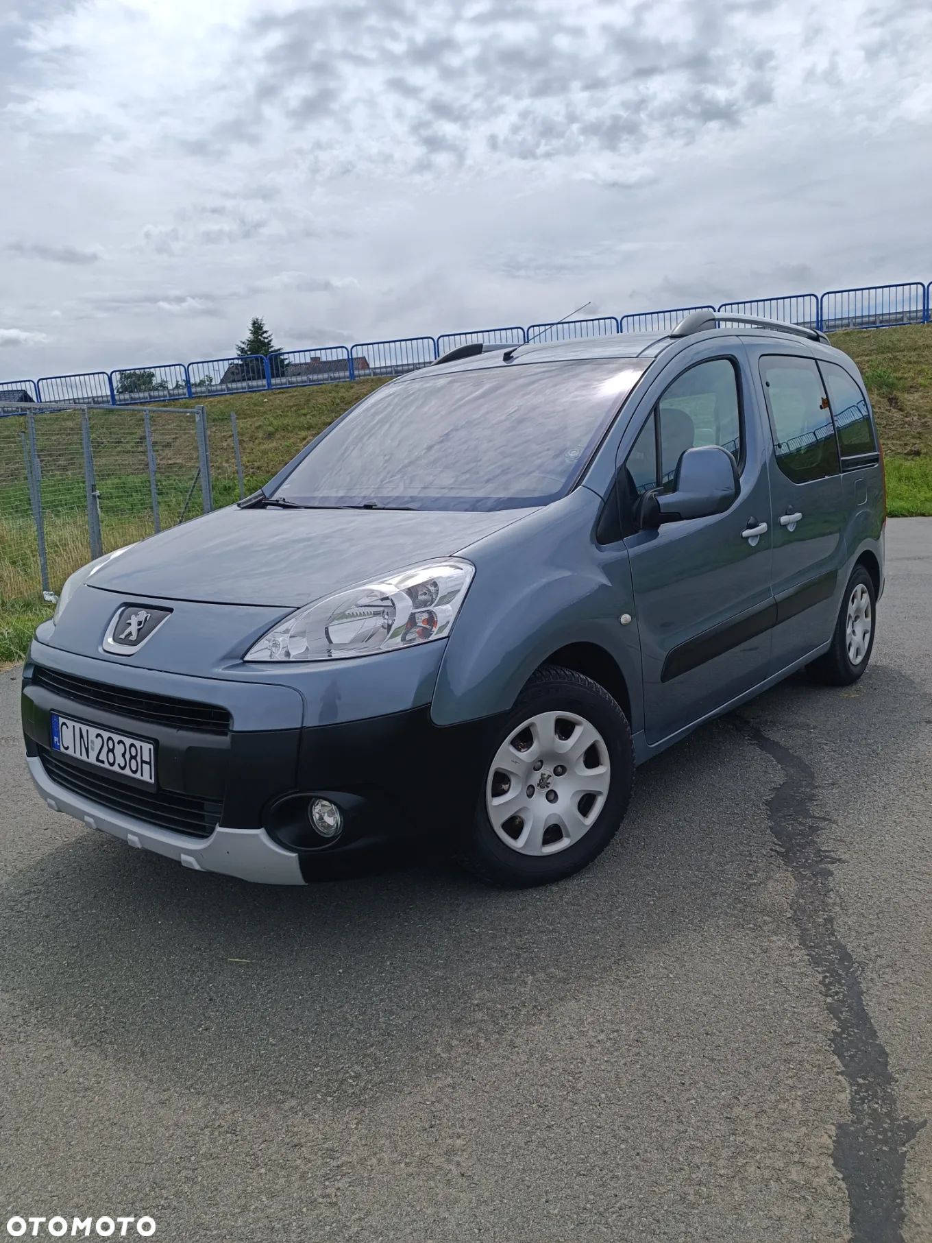 Peugeot Partner Tepee 110 Family - 1