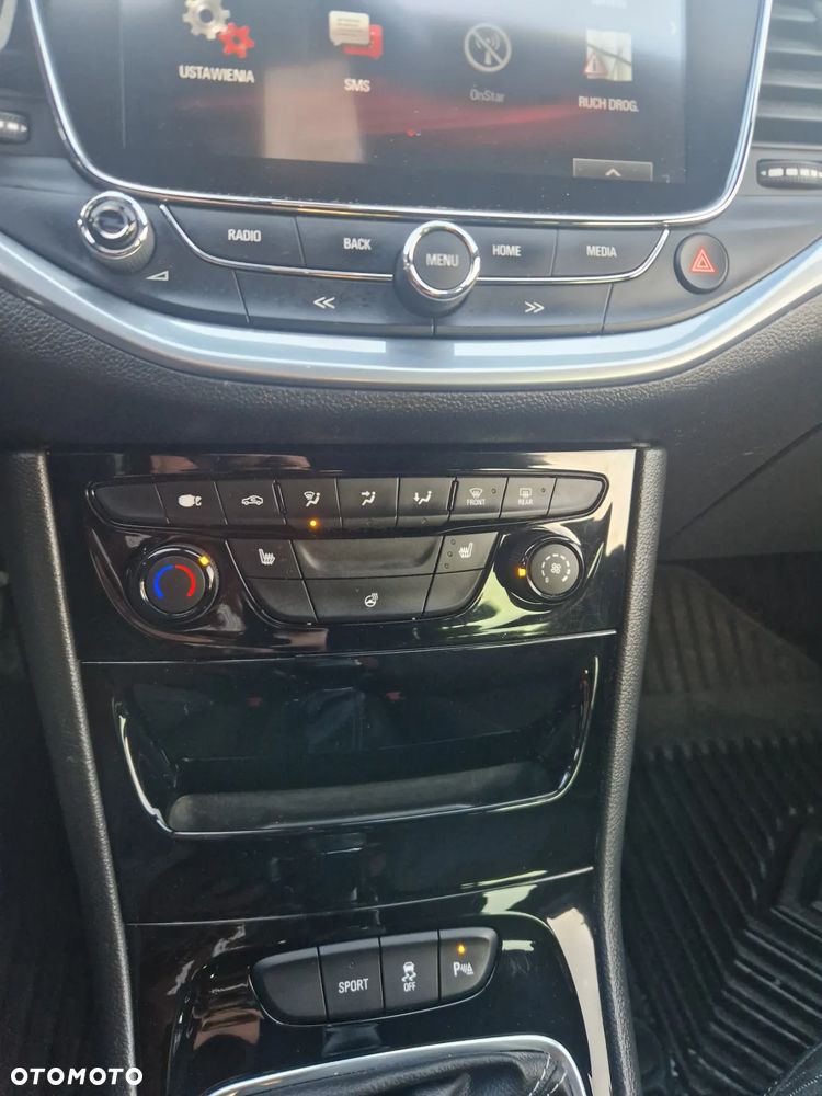 Opel Astra 1.4 T Elite - 8