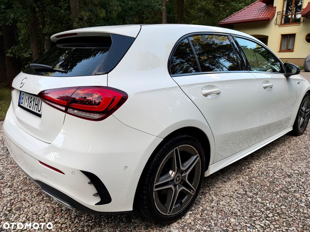 Mercedes-Benz Klasa A 180 AMG Line 7G-DCT - 4
