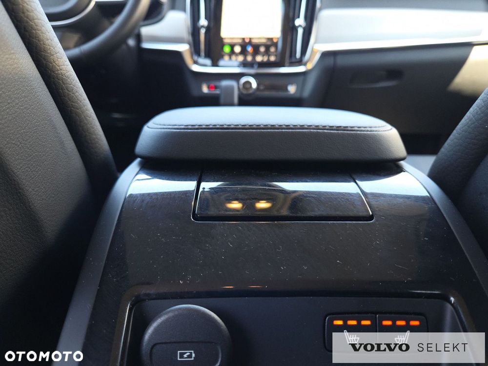 Volvo V90 T6 AWD Plus Dark - 27