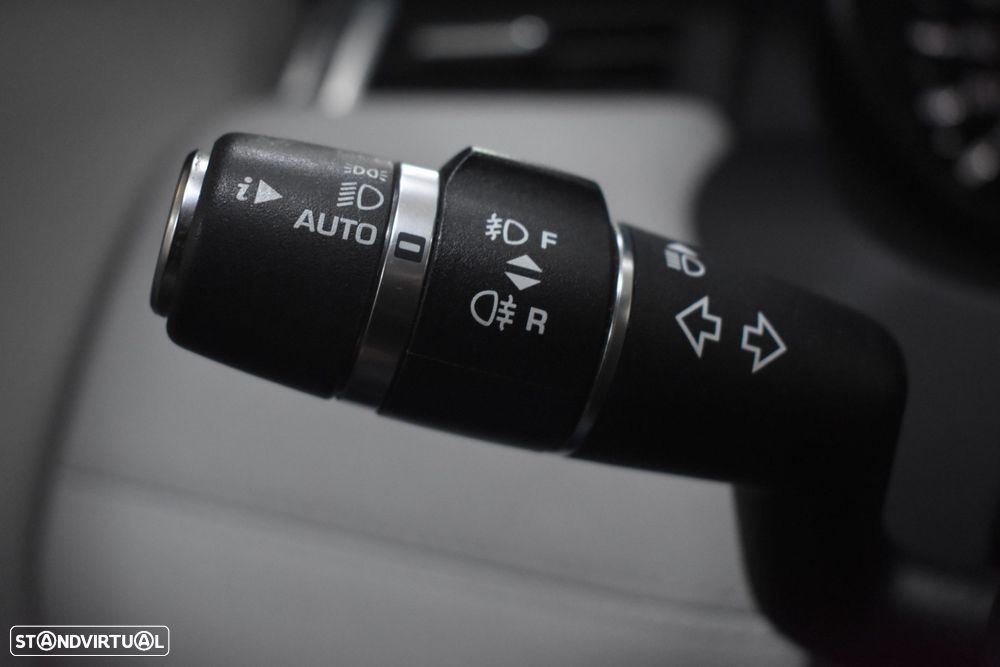 Land Rover Range Rover Evoque 2.2 TD4 Prestige Auto - 47