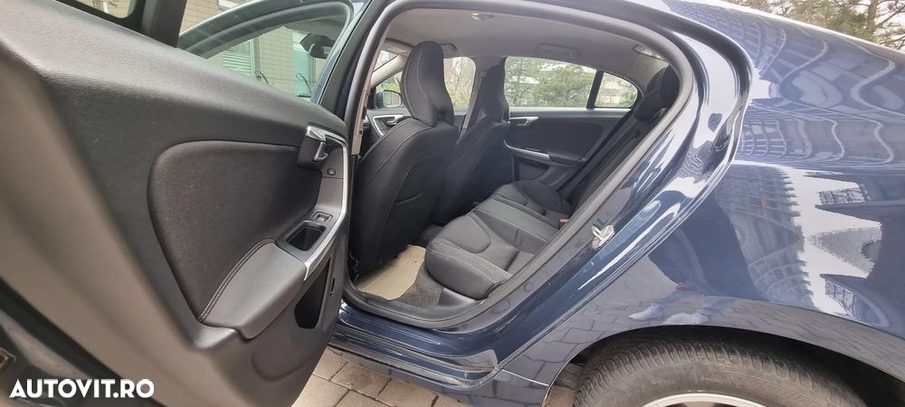 Volvo S60 D2 Start-Stop Momentum - 8