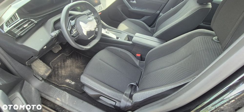 Peugeot 308 1.2 PureTech Allure Pack S&S EAT8 - 15