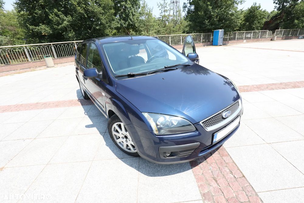 Ford Focus 1.6 Ti-VCT Trend - 13