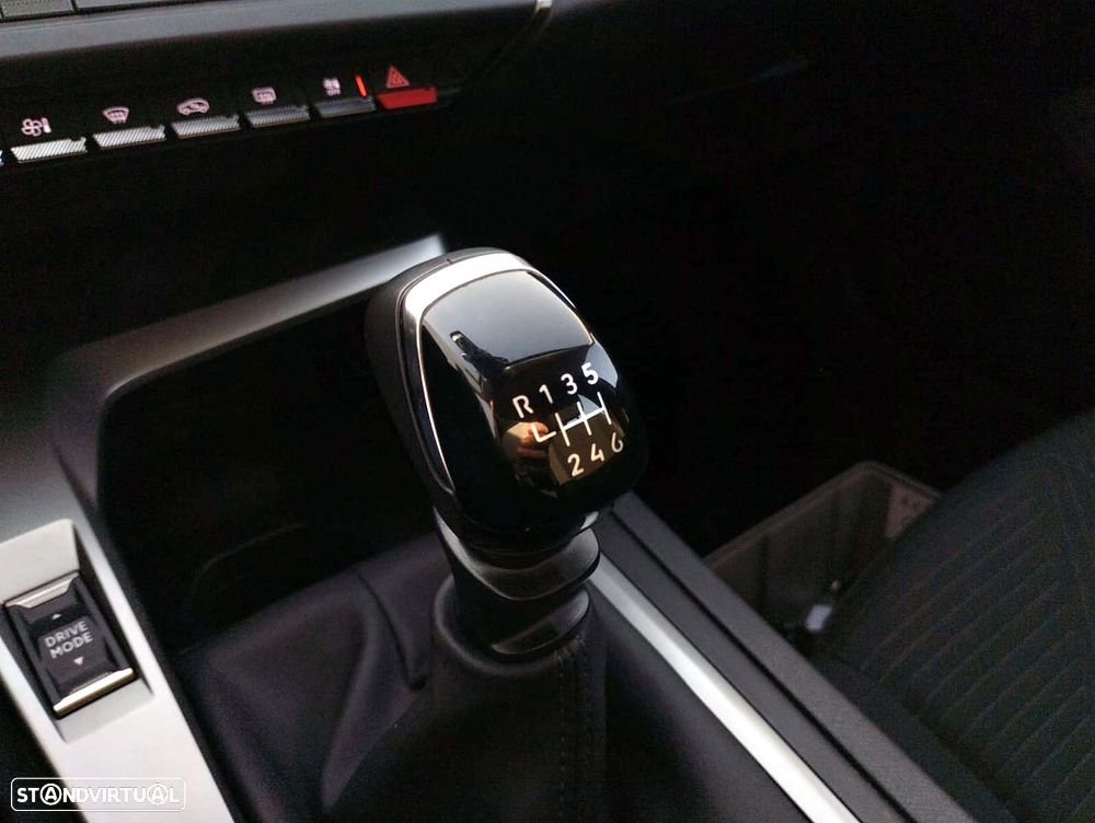 Peugeot 308 SW 1.2 PureTech Active Pack - 10