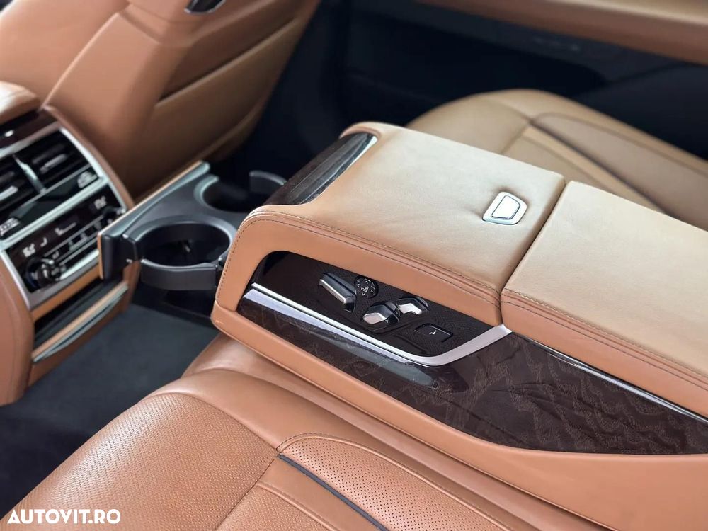 BMW Seria 7 745e AT PHEV - 14
