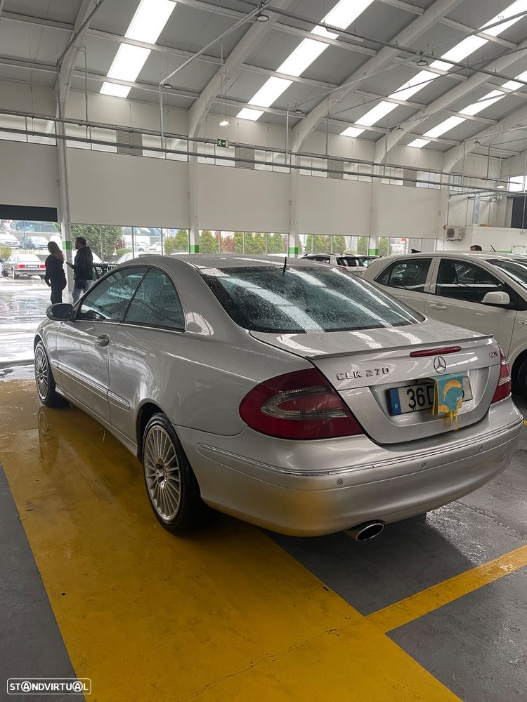 Mercedes-Benz CLK 270 CDi Avantgarde - 2