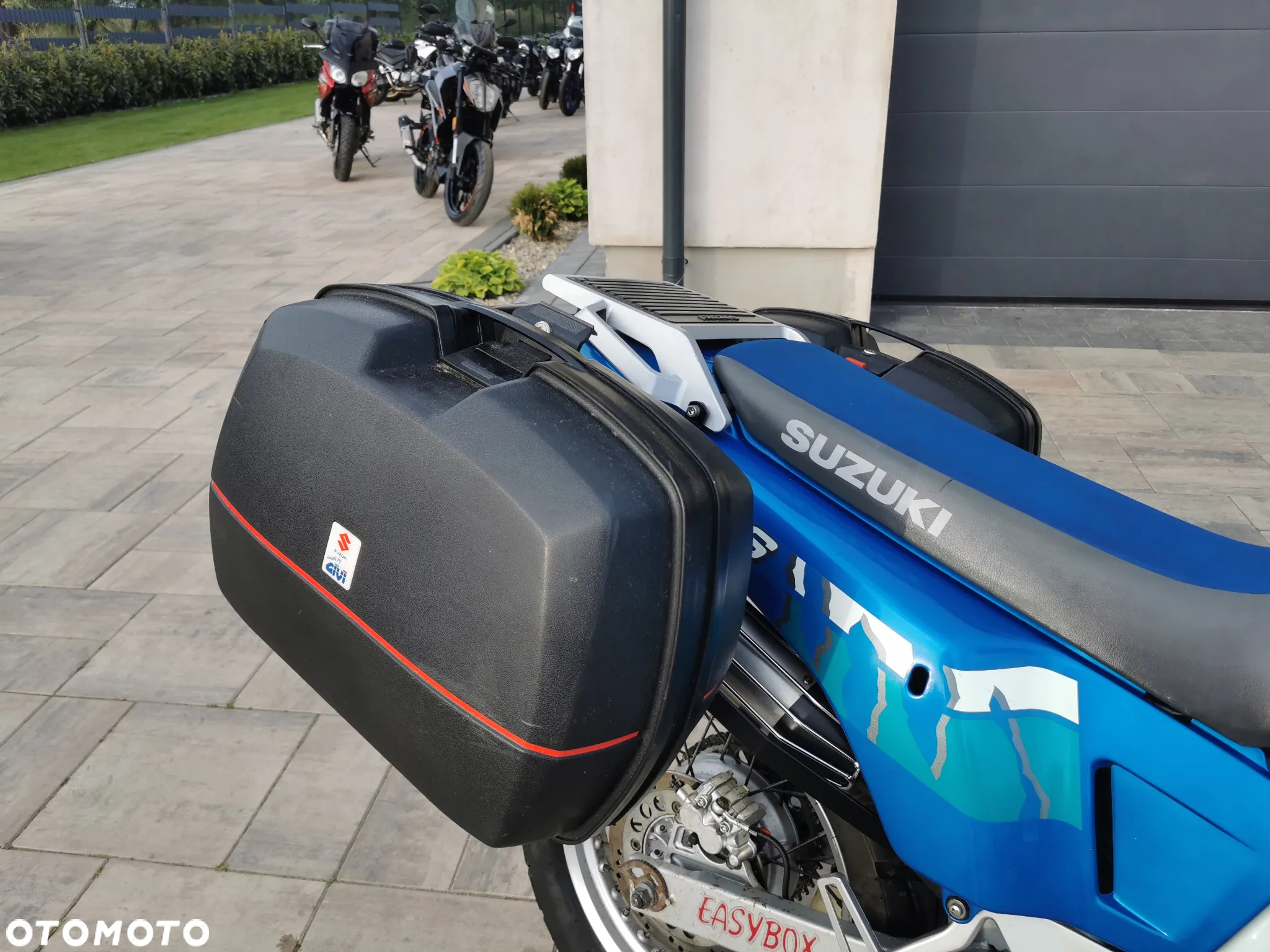 Suzuki DR - 15