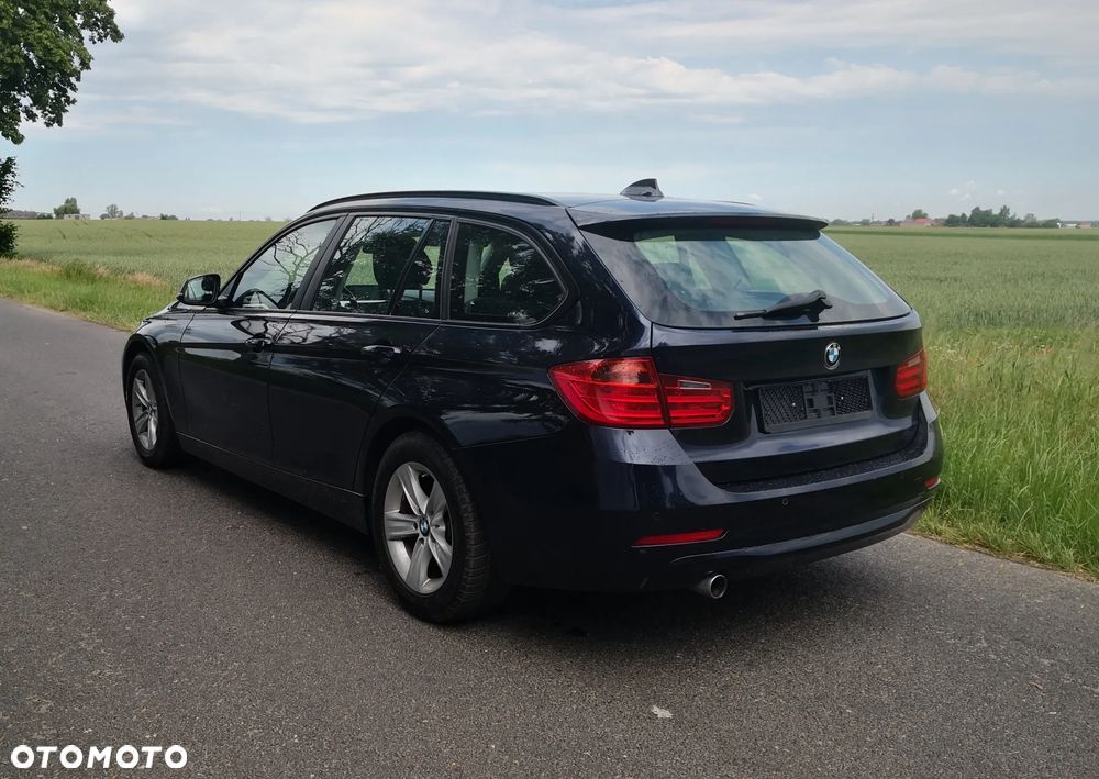BMW Seria 3 318d DPF - 5