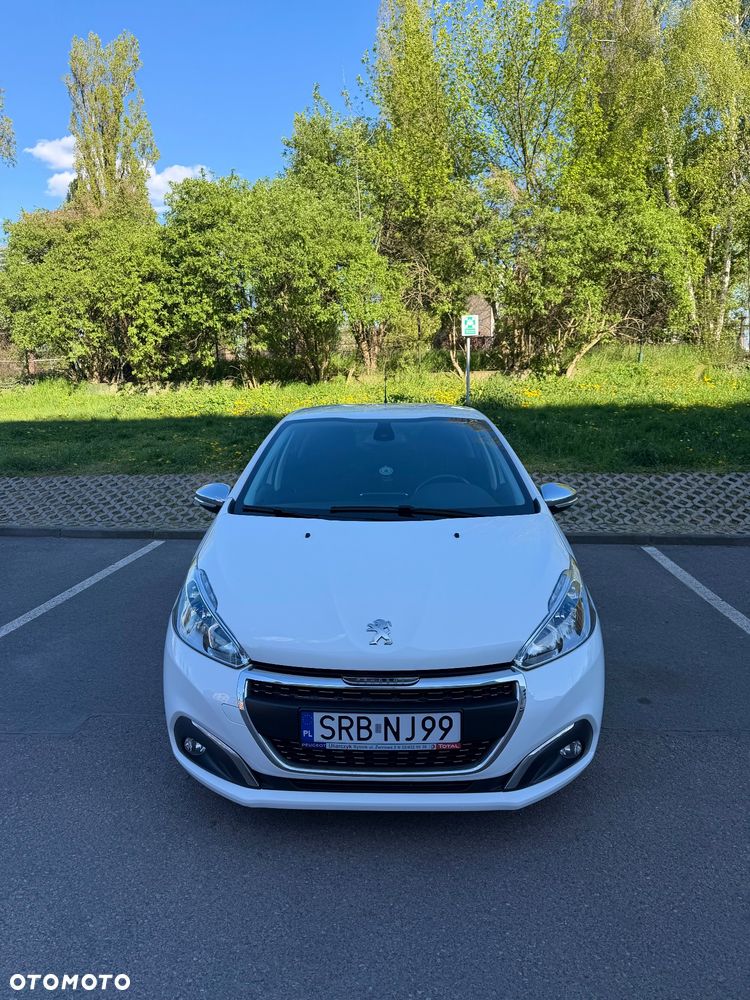 Peugeot 208 PureTech 110 Stop & Start EAT6 Allure - 9