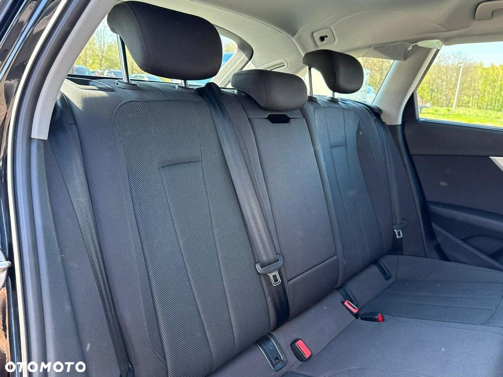 Audi A4 Avant 35 TDI S tronic advanced - 17