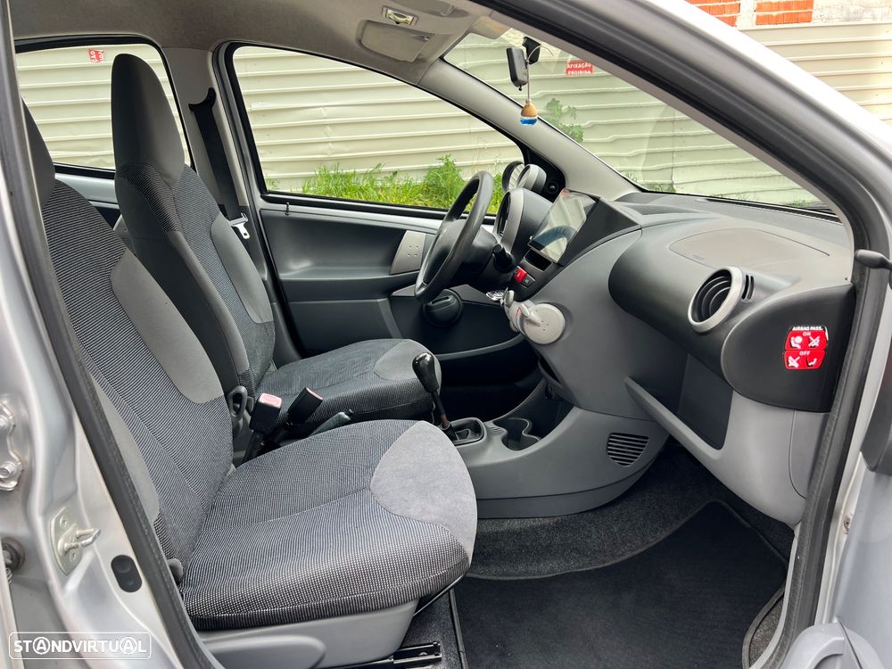 Peugeot 107 1.0 Trendy - 18