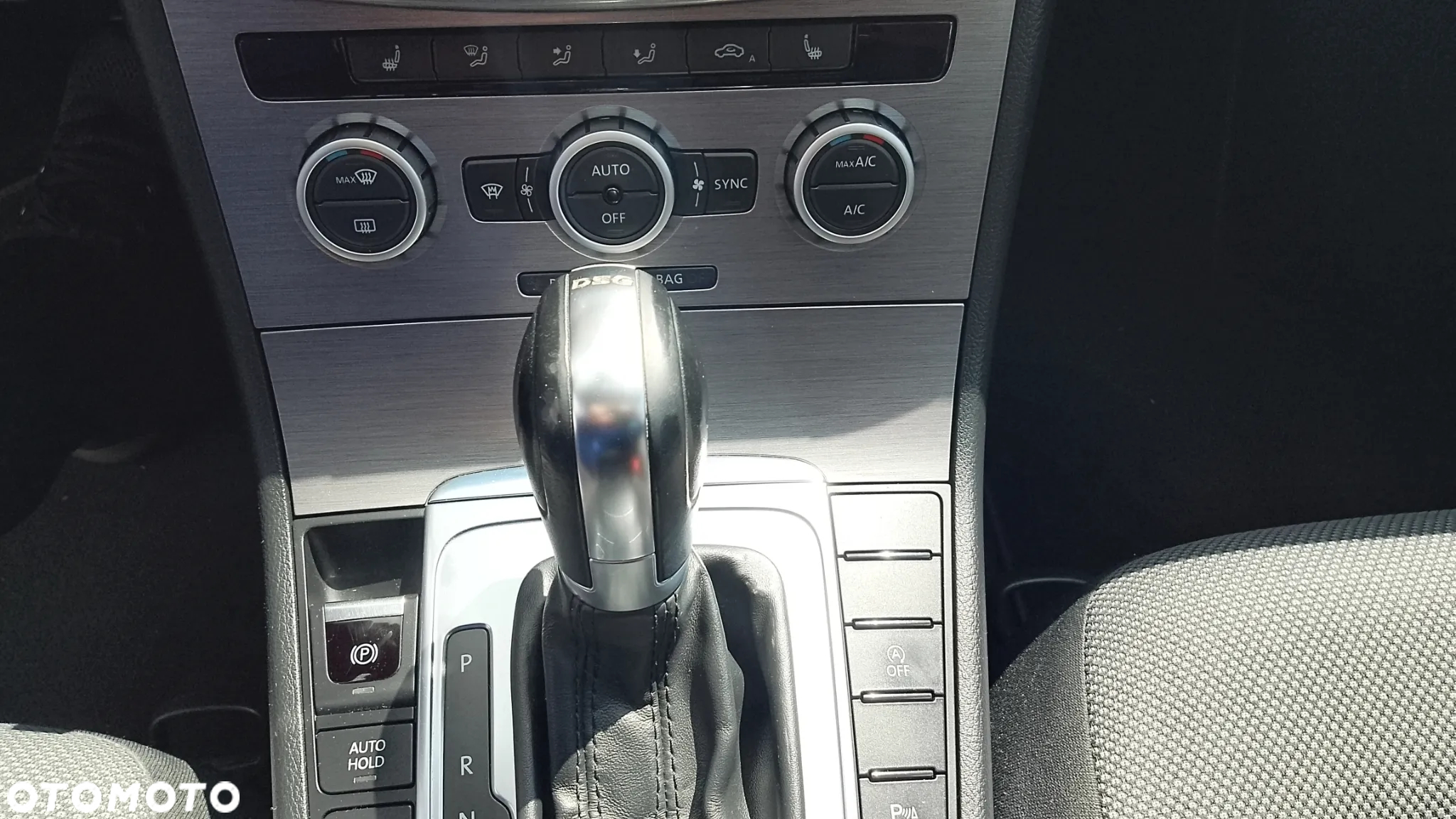 Volkswagen Passat 2.0 TDI Comfortline DSG - 33
