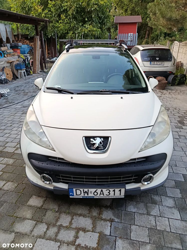 Peugeot 207 1.6 - 1