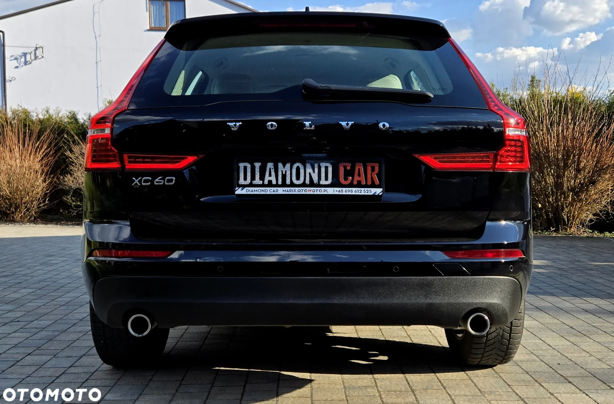 Volvo XC 60 D4 Momentum Pro - 17