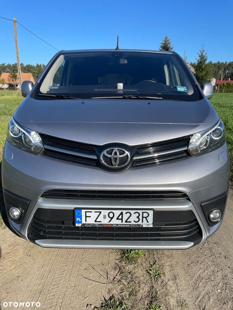 Toyota ProAce Kombi 2.0 D-4D Long 2,8t - 3