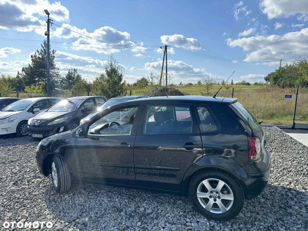 Volkswagen Polo 1.4 16V Trendline - 7