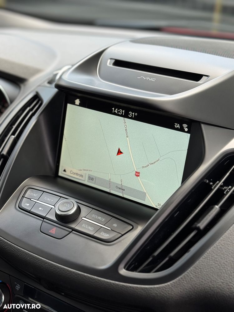 Ford Kuga 1.5 EcoBoost 2x4 Cool & Connect - 10