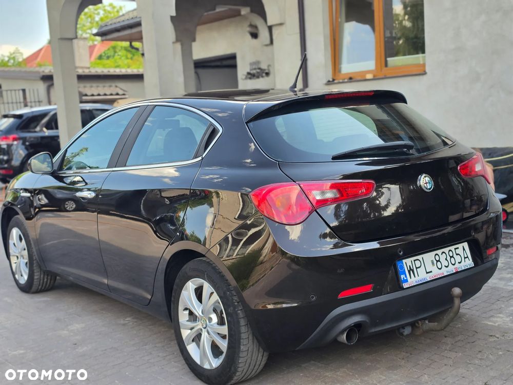 Alfa Romeo Giulietta - 6