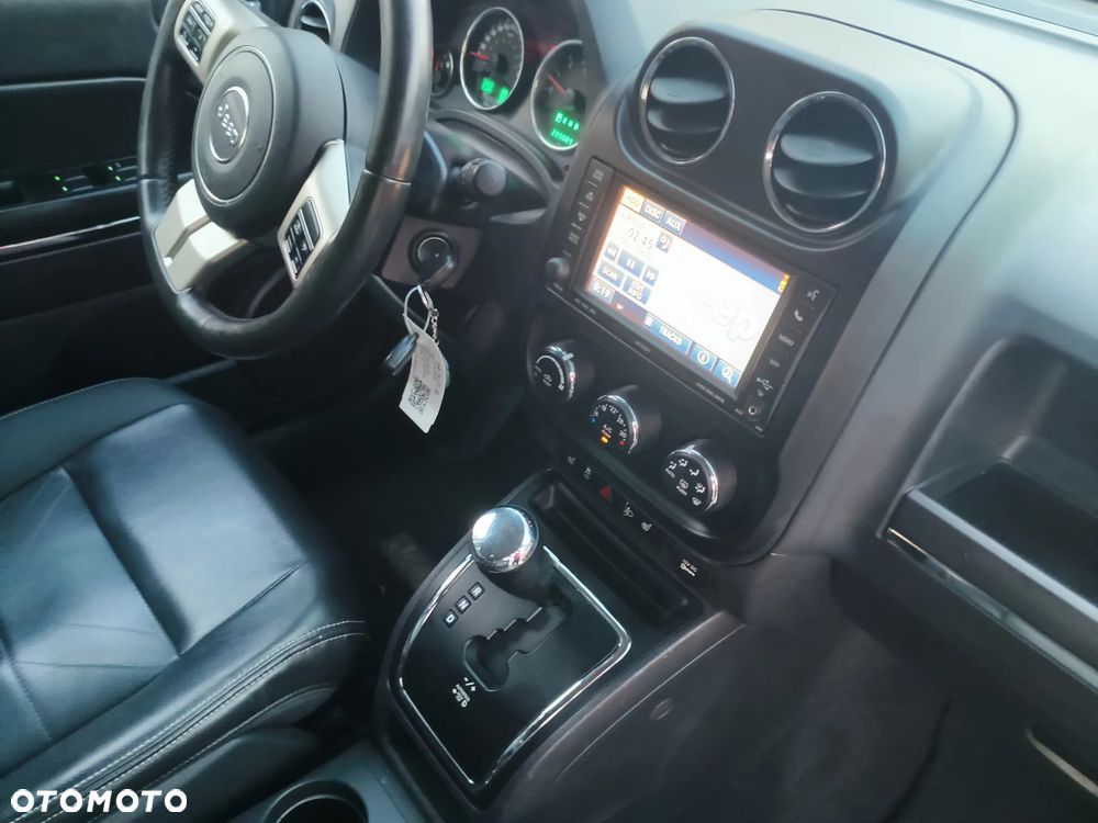 Jeep Compass 2.4I 4x4 Automatik Limited - 11