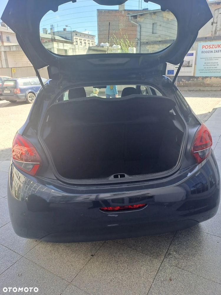 Peugeot 208 PureTech 82 Start & Stop Style - 23
