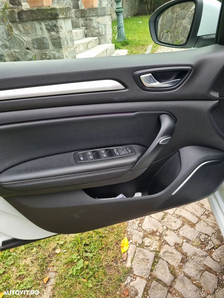 Renault Megane Energy dCi EDC Intens - 23