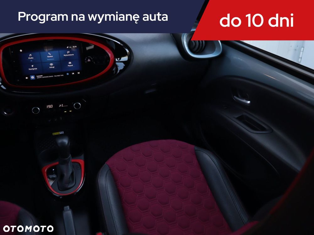 Toyota Aygo X - 10