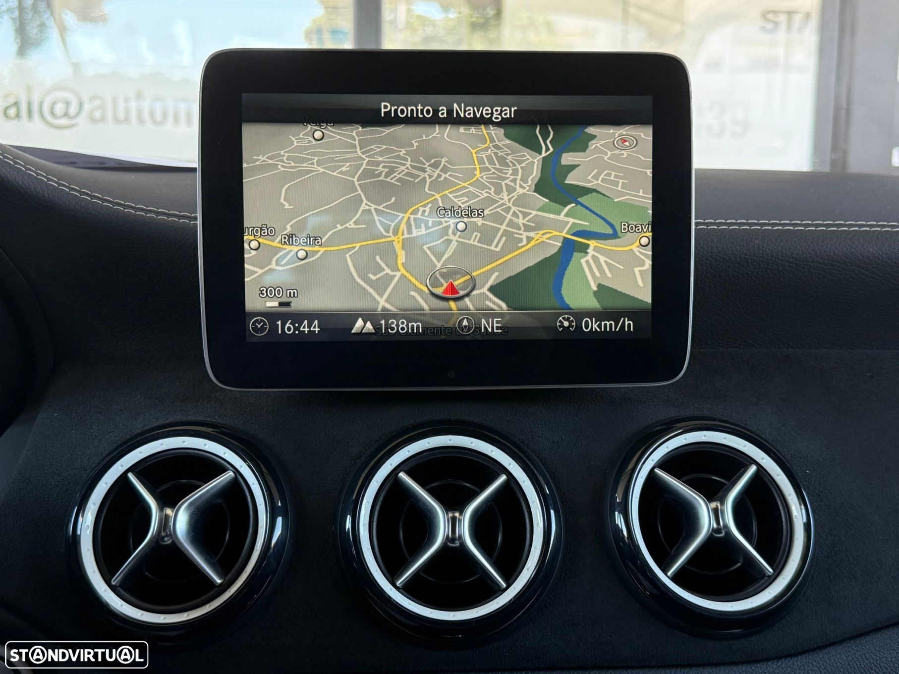 Mercedes-Benz GLA 220 d AMG Line - 25