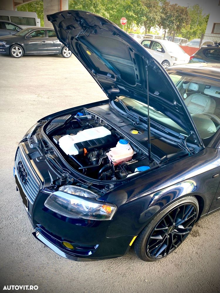 Audi A4 2.0 T FSI multitronic - 5